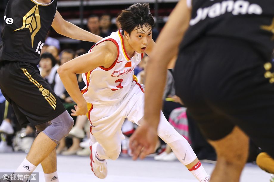 中国队逆转泰国队,黄鸭组合高光表现 中国队逆转泰国队,黄鸭组合高光表现