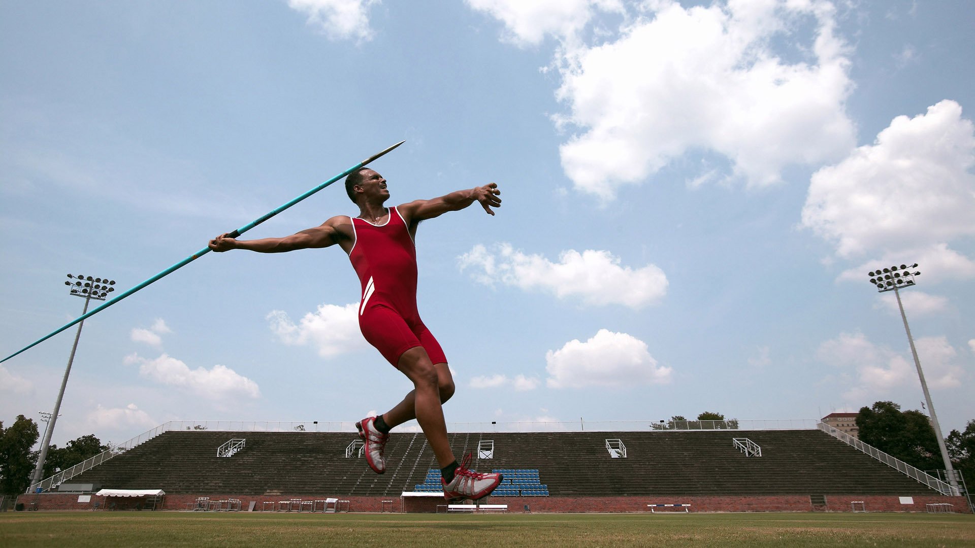 逆境破茧,拉什福德绝杀救主,牙买加与曼城鏖战显峥嵘